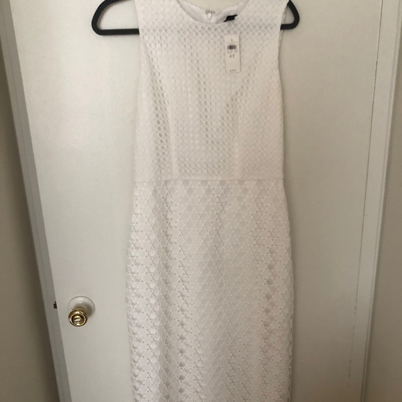 Ann Taylor Dresses & Skirts - NWT Ann Taylor white midi dress Ann Taylor Dresses & Skirts - NWT Ann Taylor white midi dress
